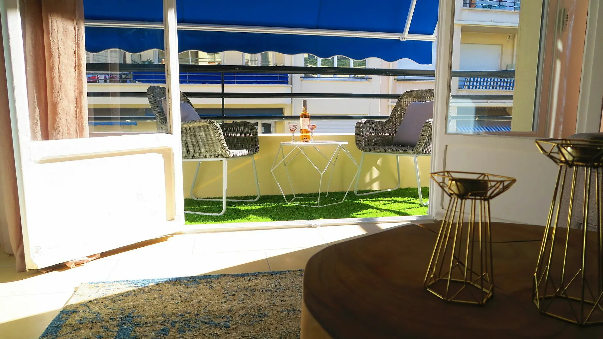 Nestor&Jeeves - Galet Terrasse - Central - Very Close Sea Νίκαια